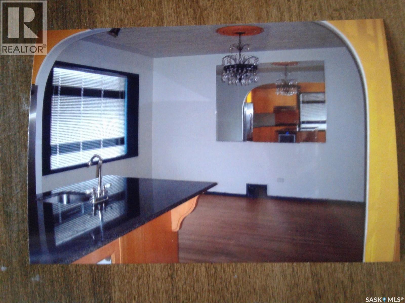 502 1st STREET W — photo 8
