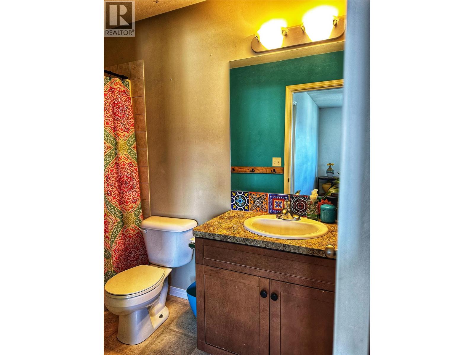 5 5901 Heritage Drive, Vernon