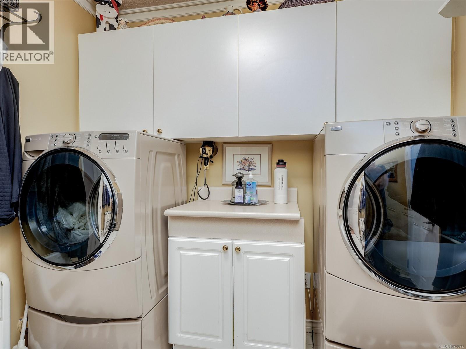 3950 Hibbert Lane, Metchosin