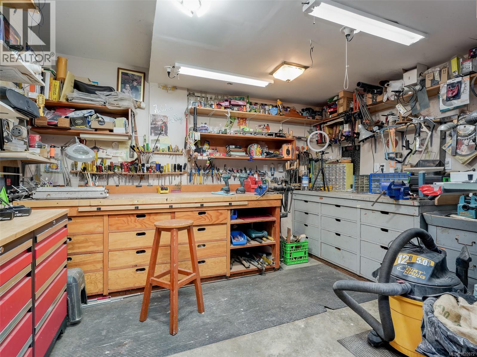 3950 Hibbert Lane, Metchosin