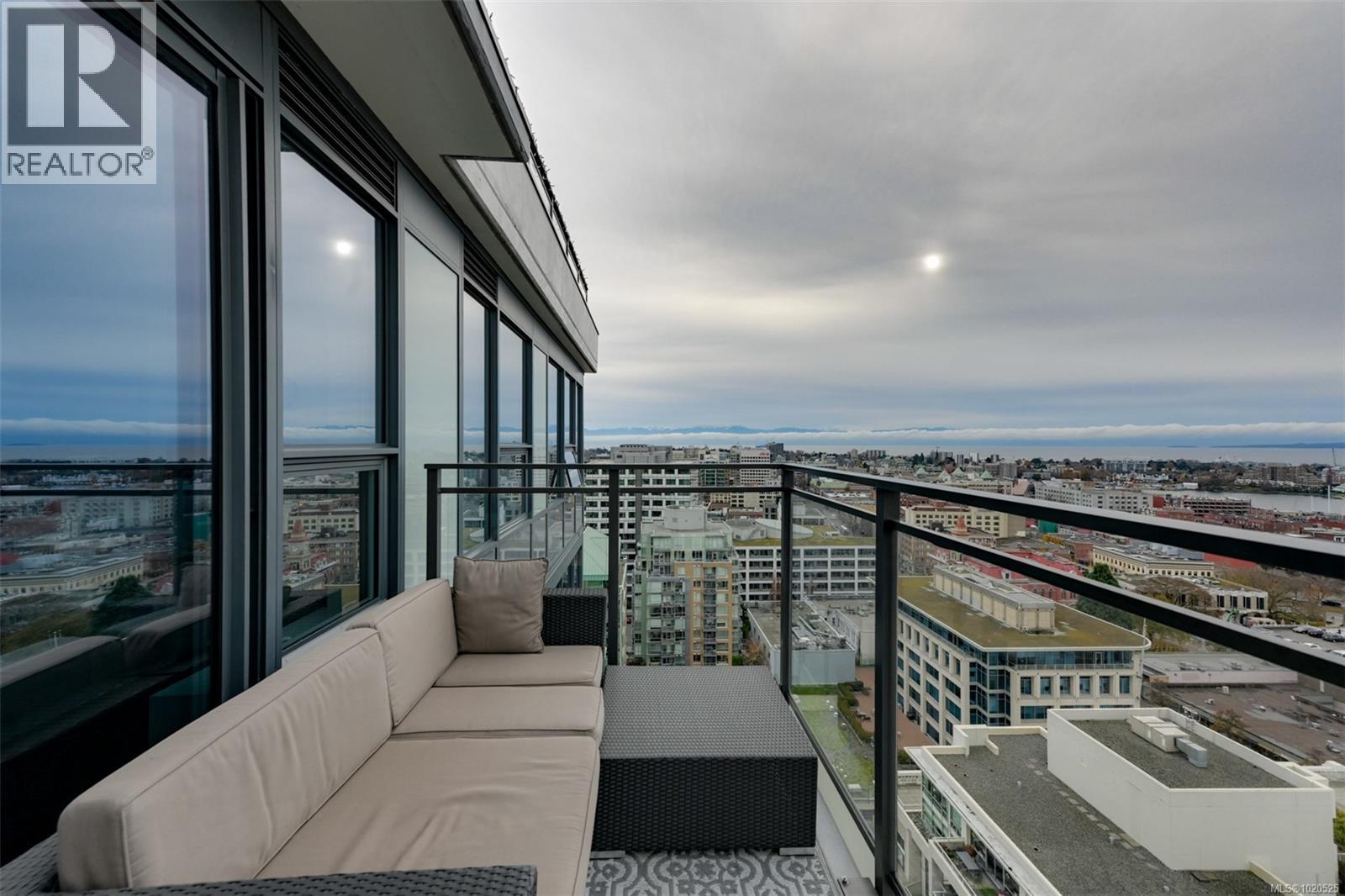 2002 777 Herald Street, Victoria