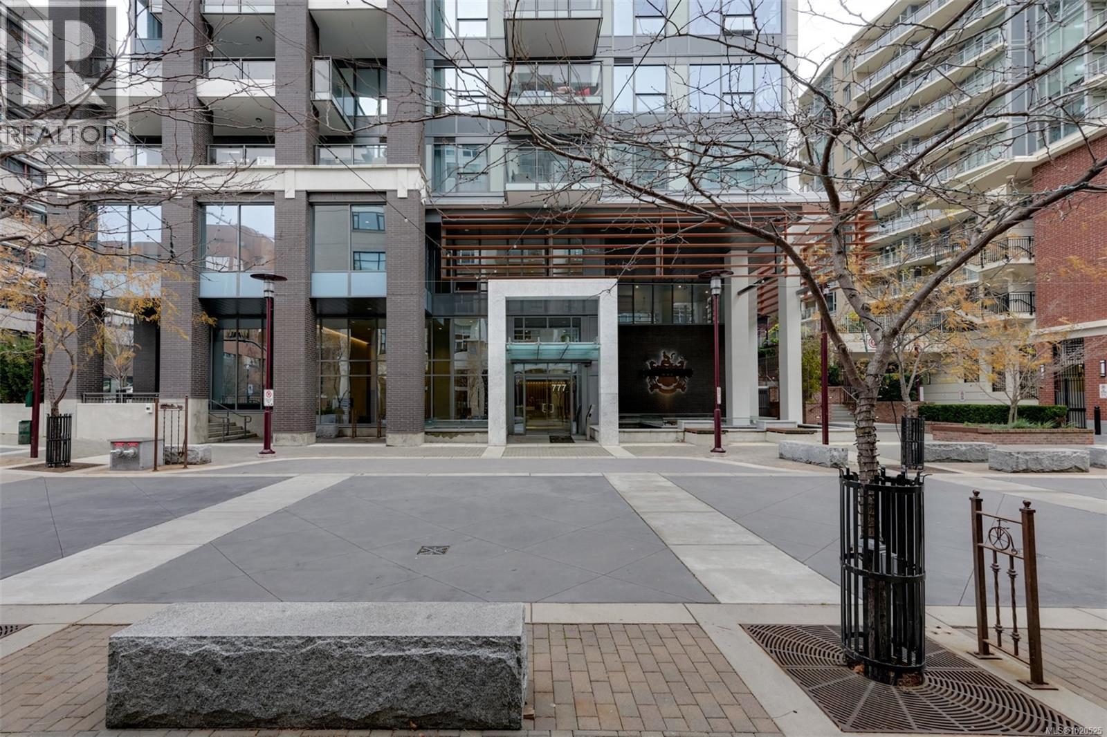 2002 777 Herald Street, Victoria