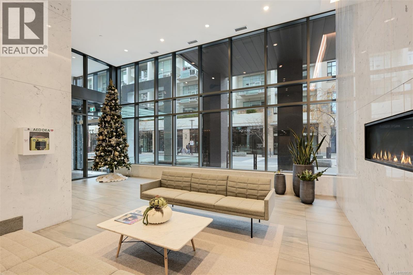 2002 777 Herald Street, Victoria