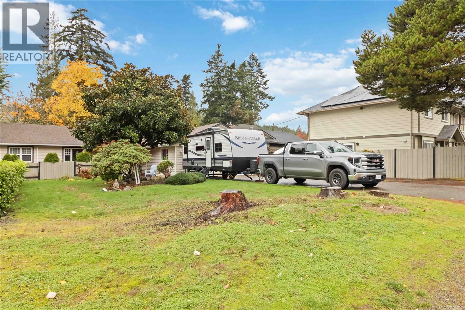  3104 Glen Lake Road, Langford