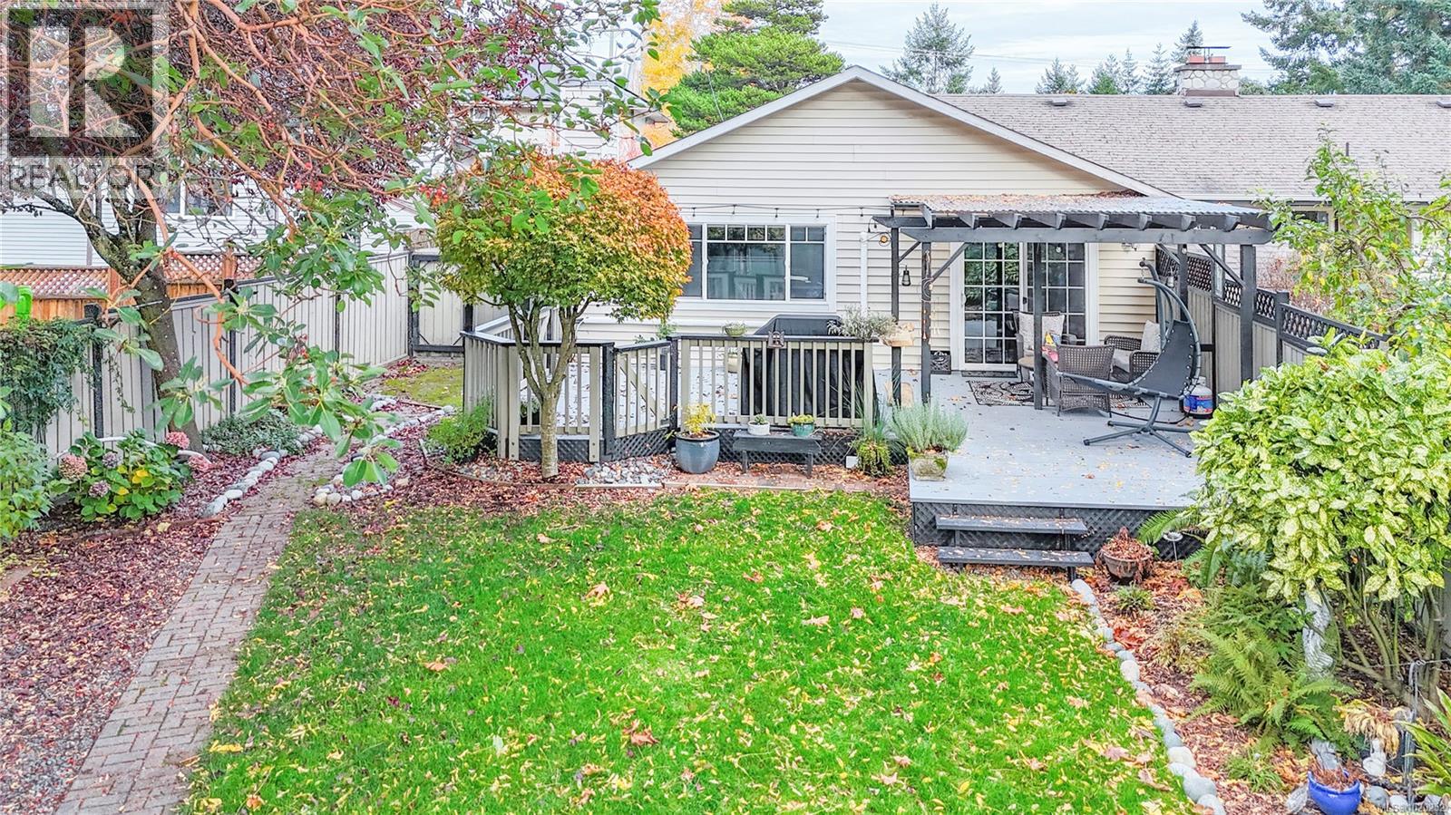  3104 Glen Lake Road, Langford