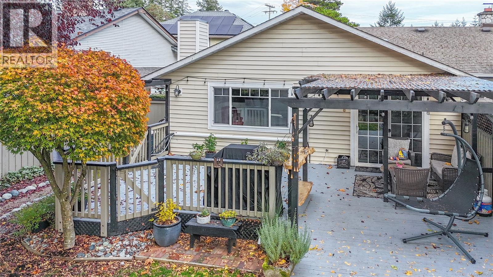  3104 Glen Lake Road, Langford