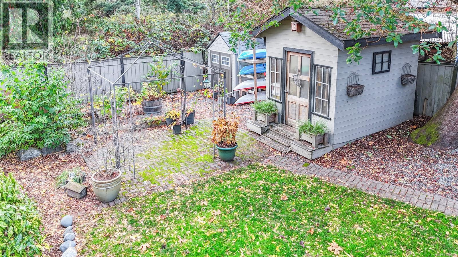  3104 Glen Lake Road, Langford