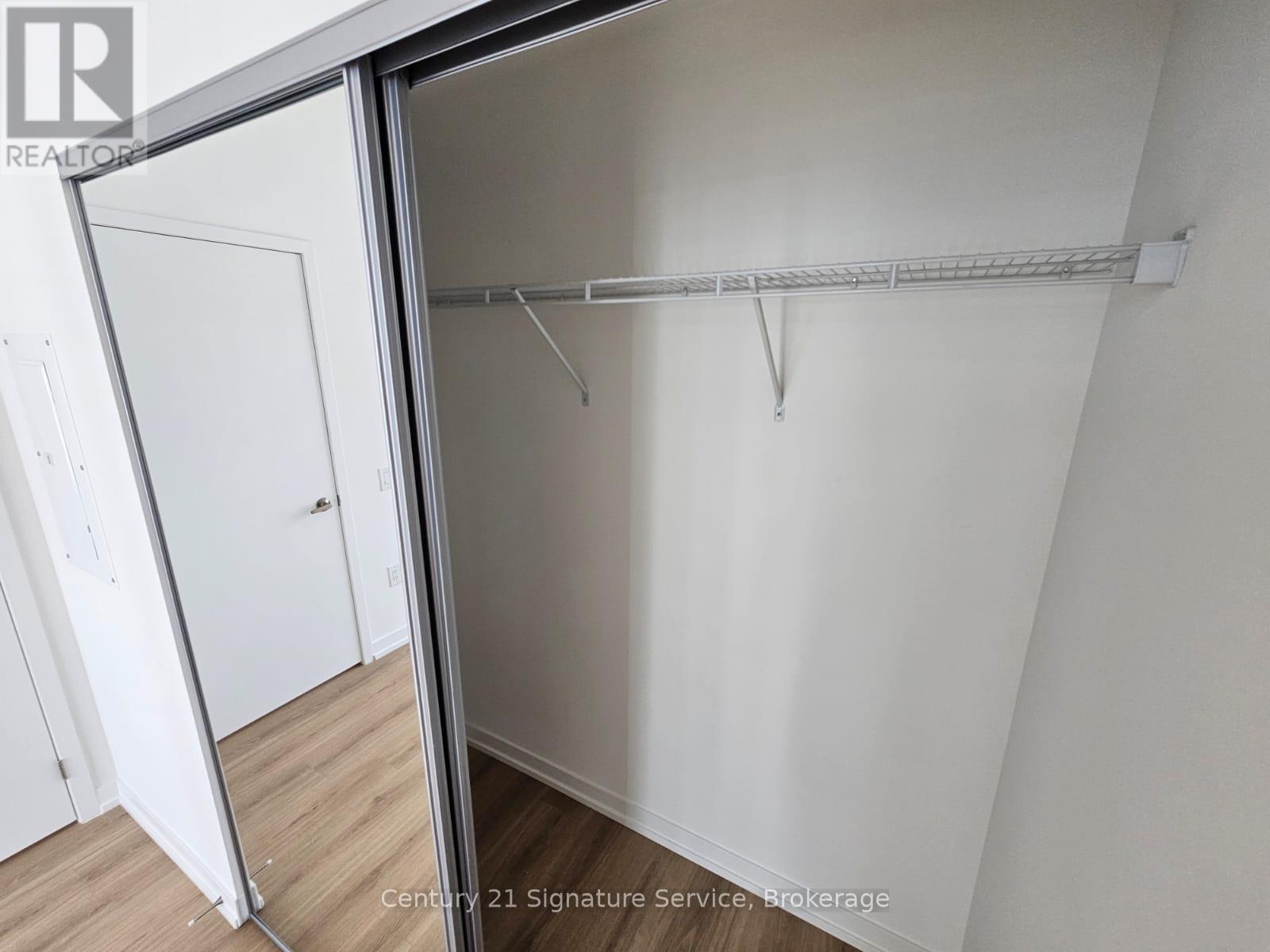 #504 2485 EGLINTON AVENUE W - 25