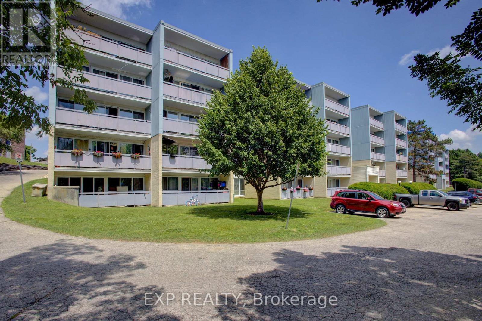 202 - 91 CONROY CRESCENT - Main photo, Guelph (Dovercliffe Park/Old University), Ontario