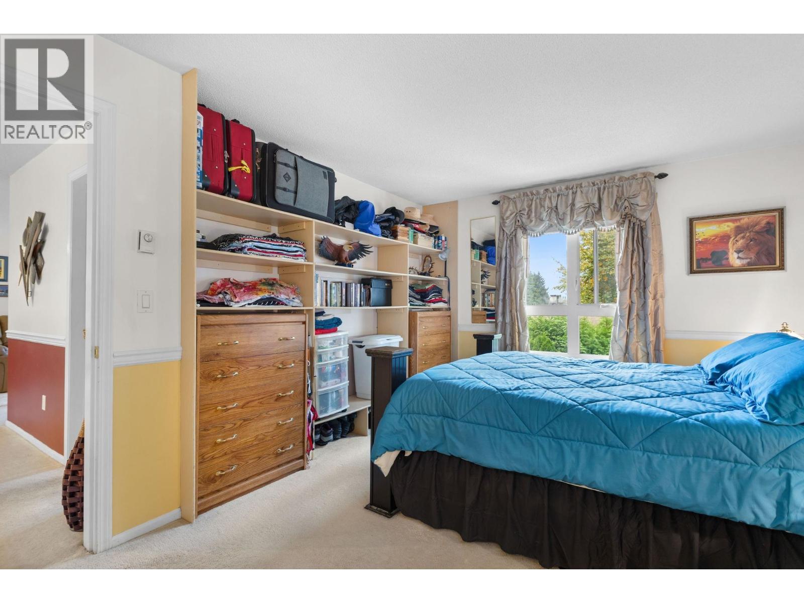 301 106 W KINGS ROAD, North Vancouver