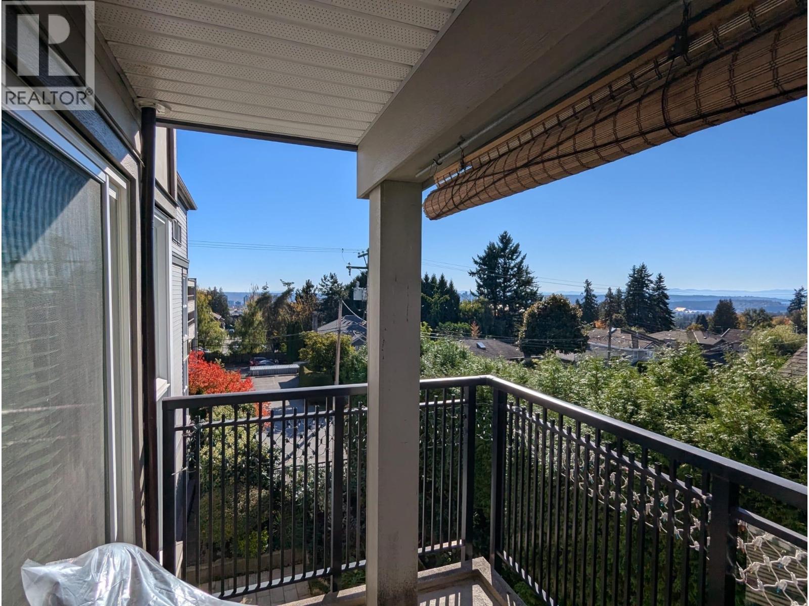 301 106 W KINGS ROAD, North Vancouver