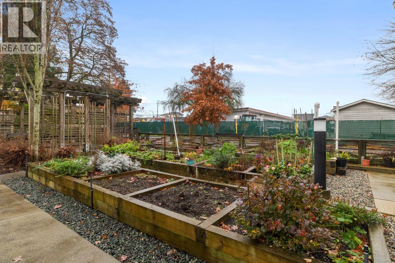 5837 WALES STREET, Vancouver