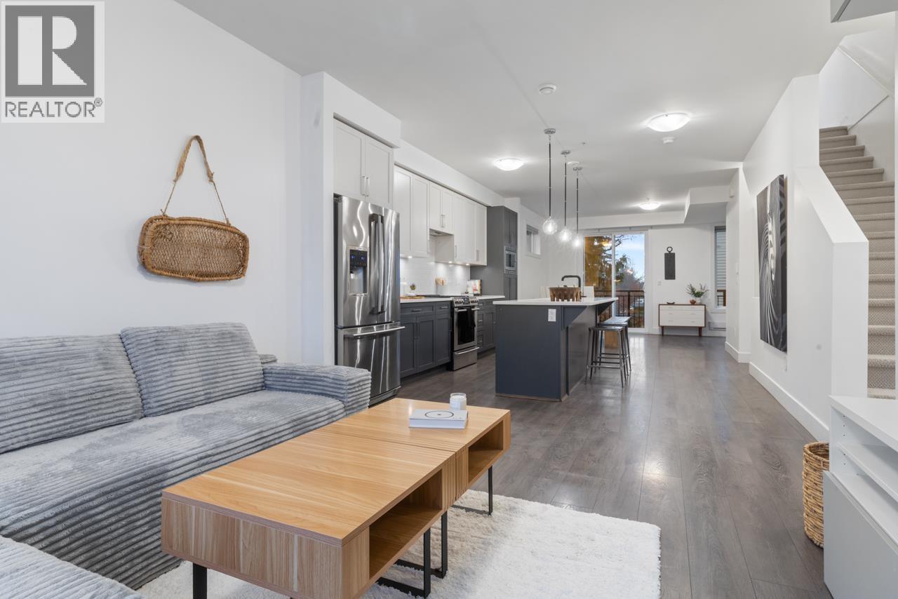 5837 WALES STREET, Vancouver