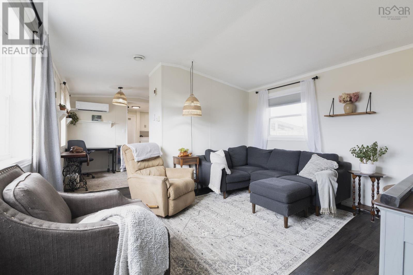 Property 28 of 33 of 29 Fisher Road