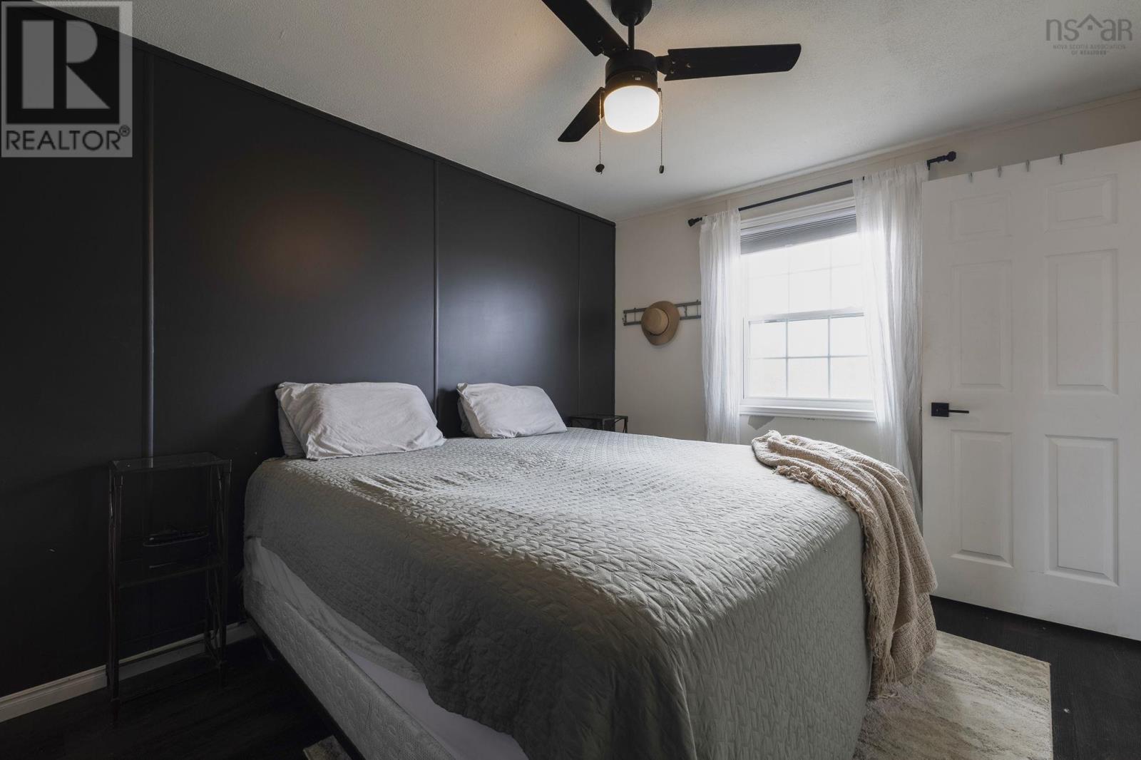 Property 3 of 33 of 29 Fisher Road