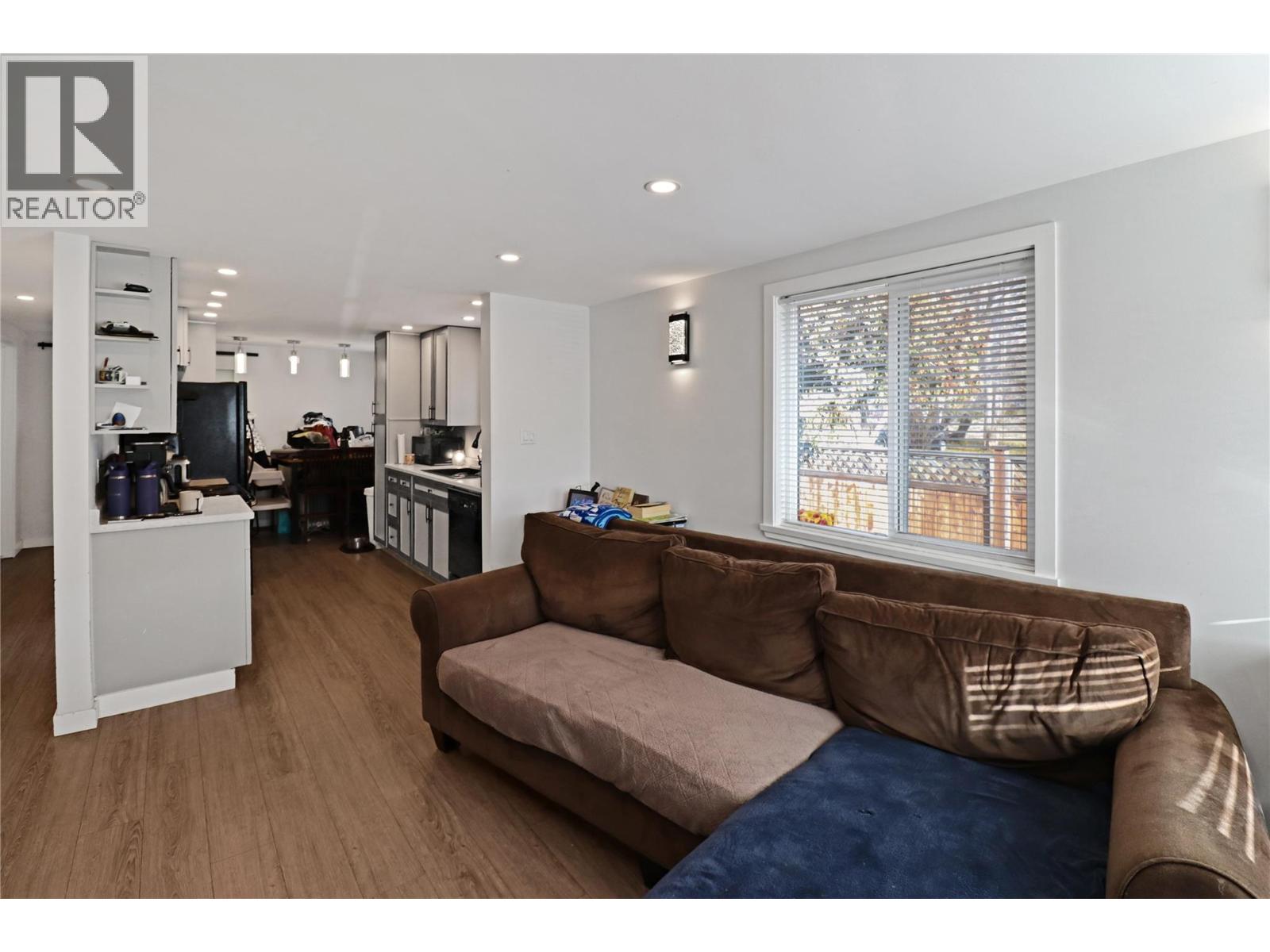 207 Angela Avenue, Princeton