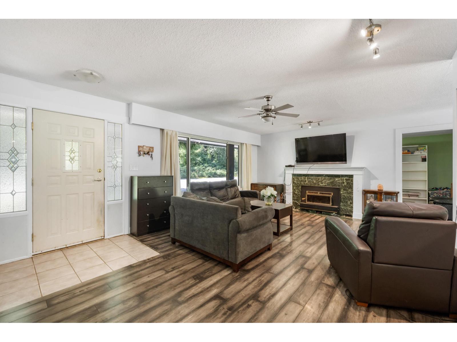 4108 196 STREET, Langley