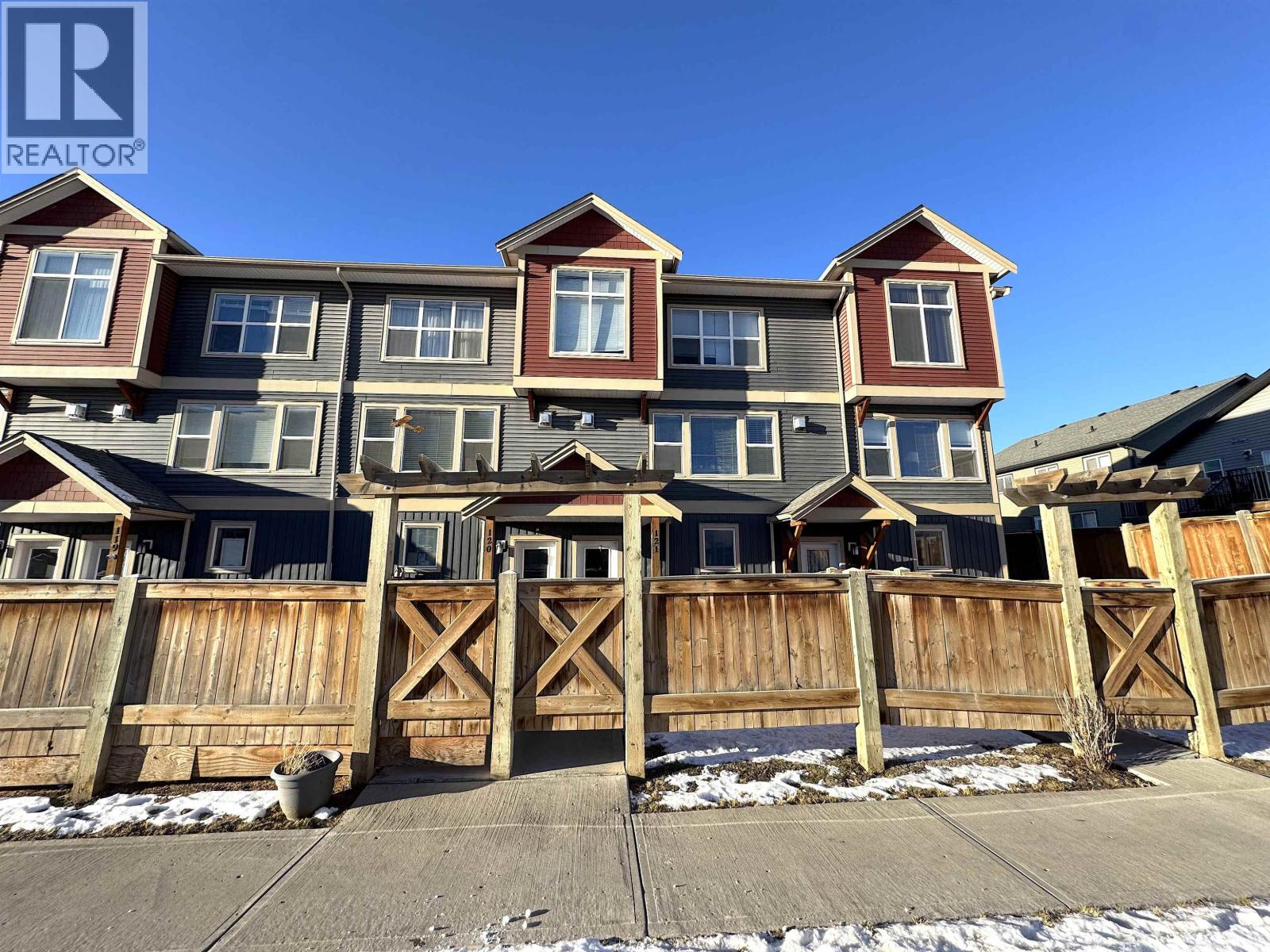 121 10303 112 STREET, Fort St. John