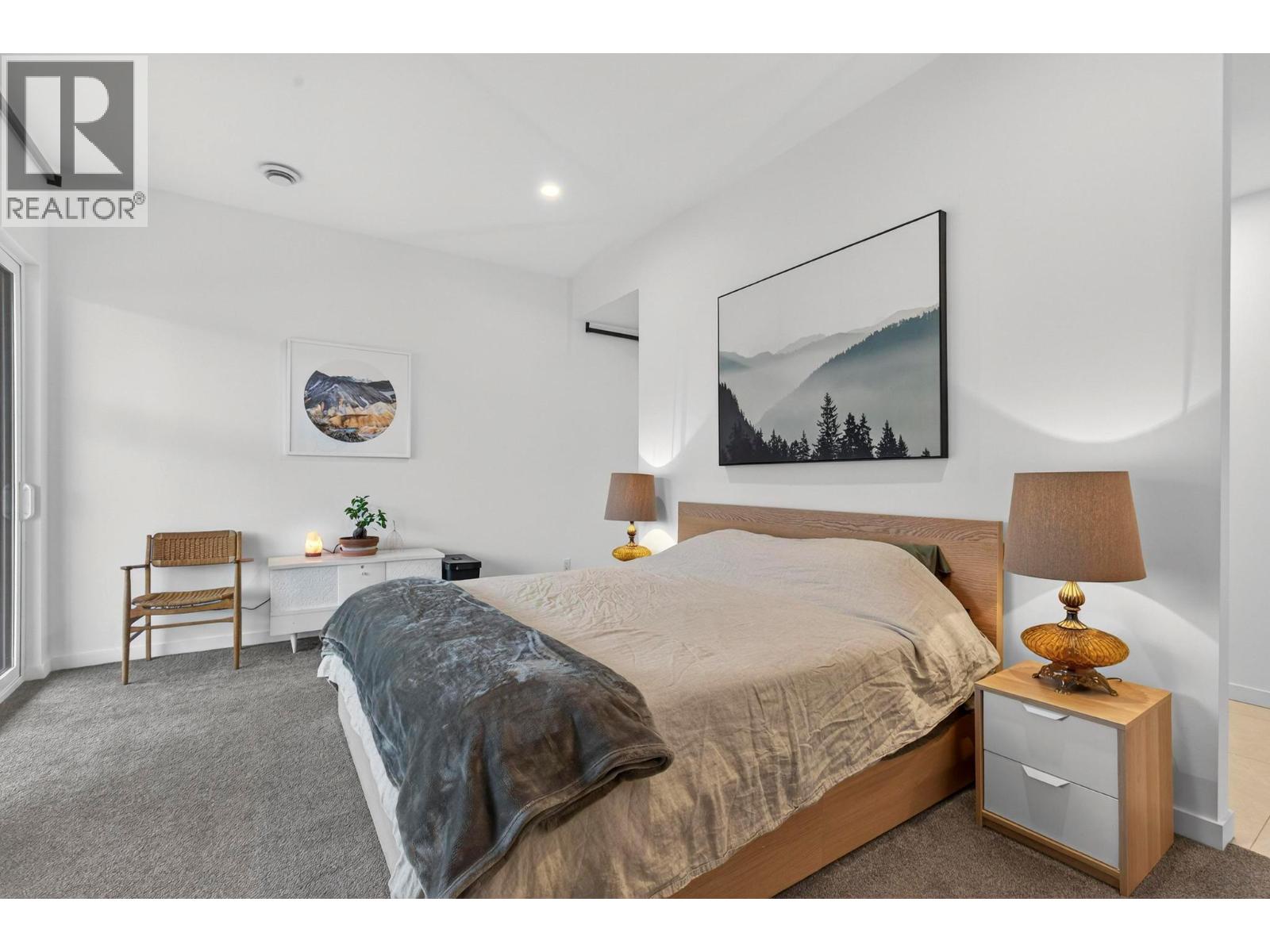 15873 Kobayashi Court, Lake Country