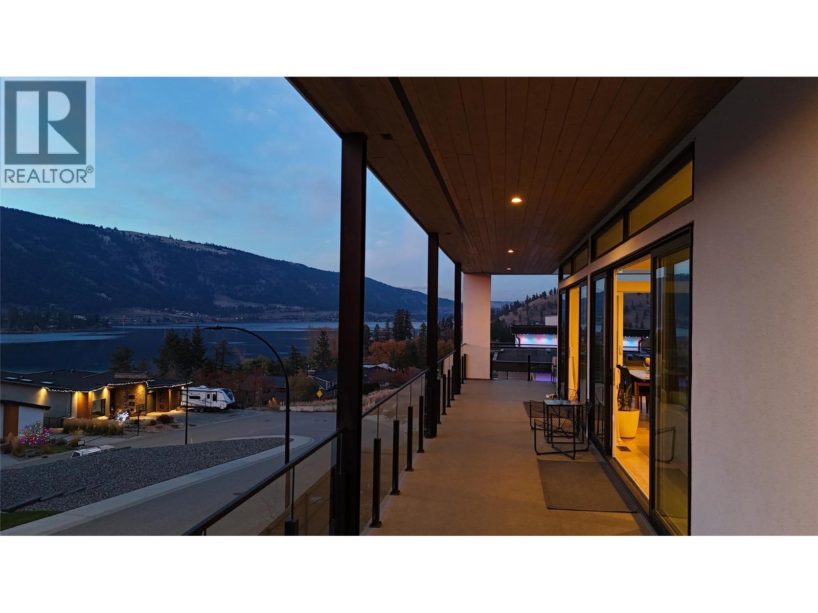 15873 Kobayashi Court, Lake Country