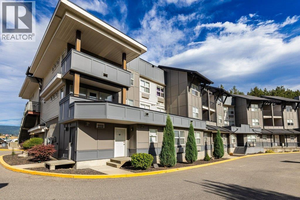 211 1479 Glenmore Road North, Kelowna
