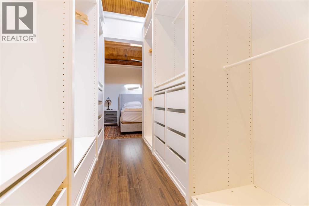 Single Family House for Sale in    Avenue SW Beltline Calgary 