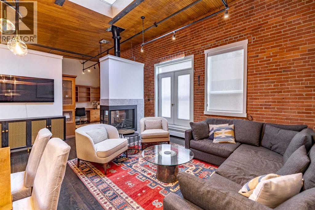 Single Family House for Sale in    Avenue SW Beltline Calgary 