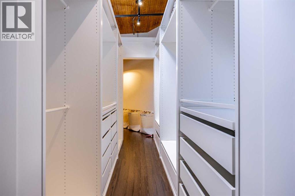 Single Family House for Sale in    Avenue SW Beltline Calgary 