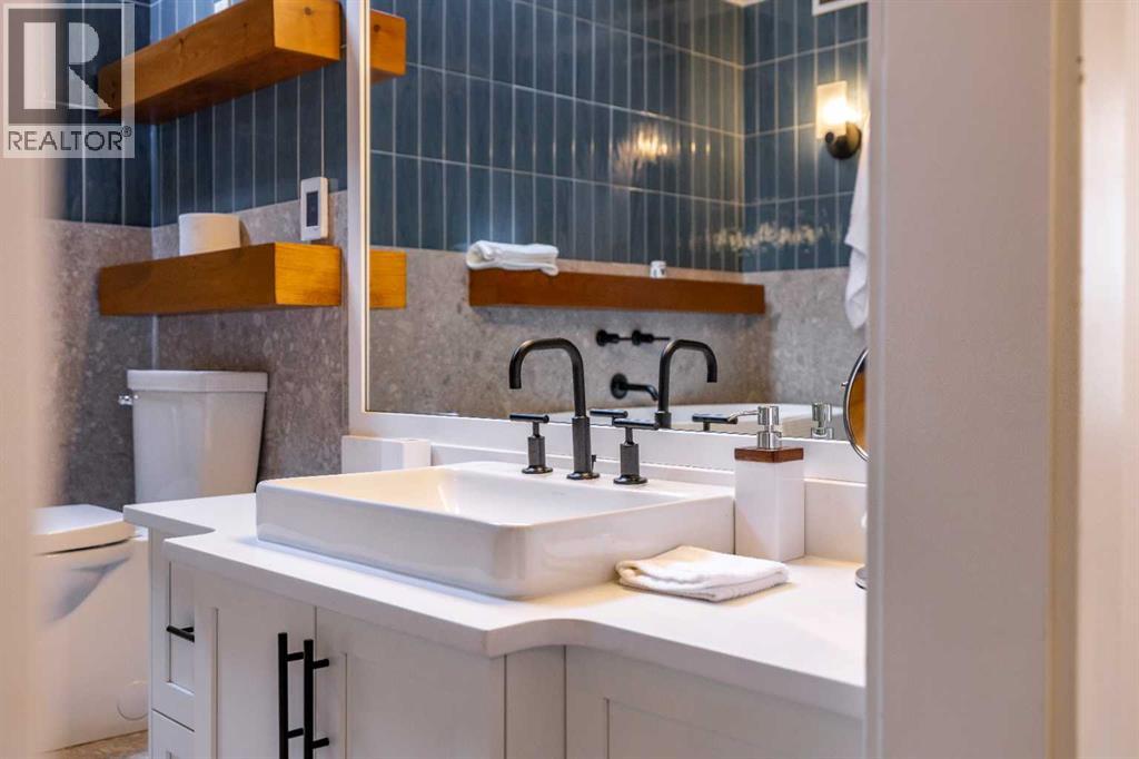 Single Family House for Sale in    Avenue SW Beltline Calgary 