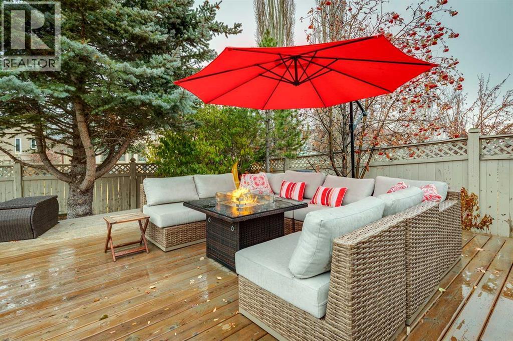 Single Family House for Sale in  Signal Hill Point SW Signal Hill Calgary 