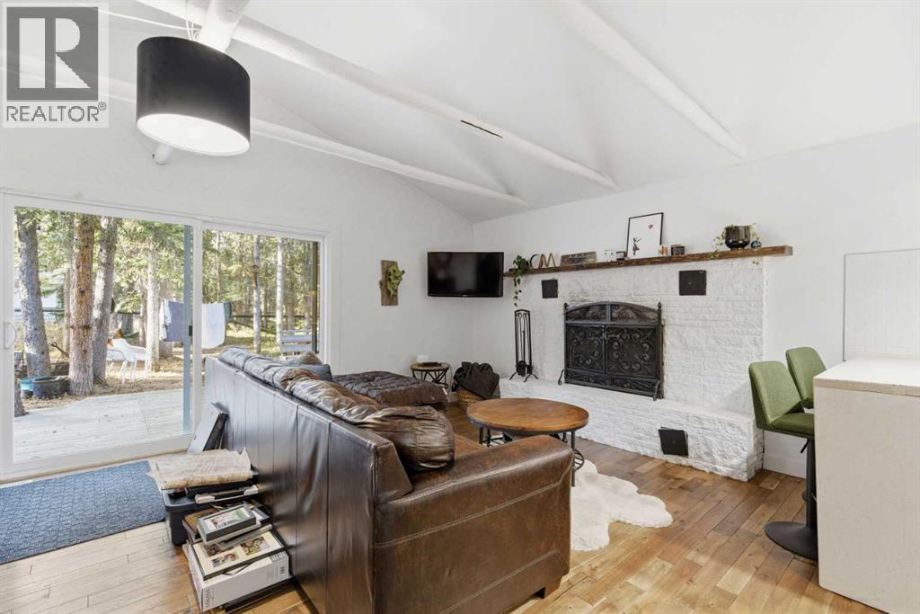 15 Park Point, Bragg Creek