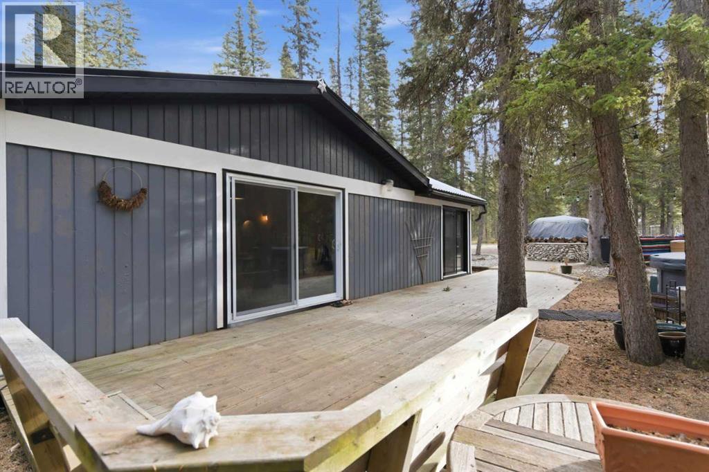 15 Park Point, Bragg Creek