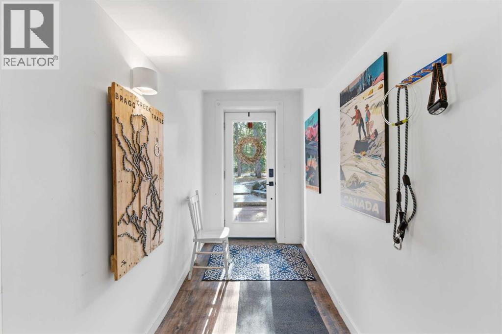 15 Park Point, Bragg Creek