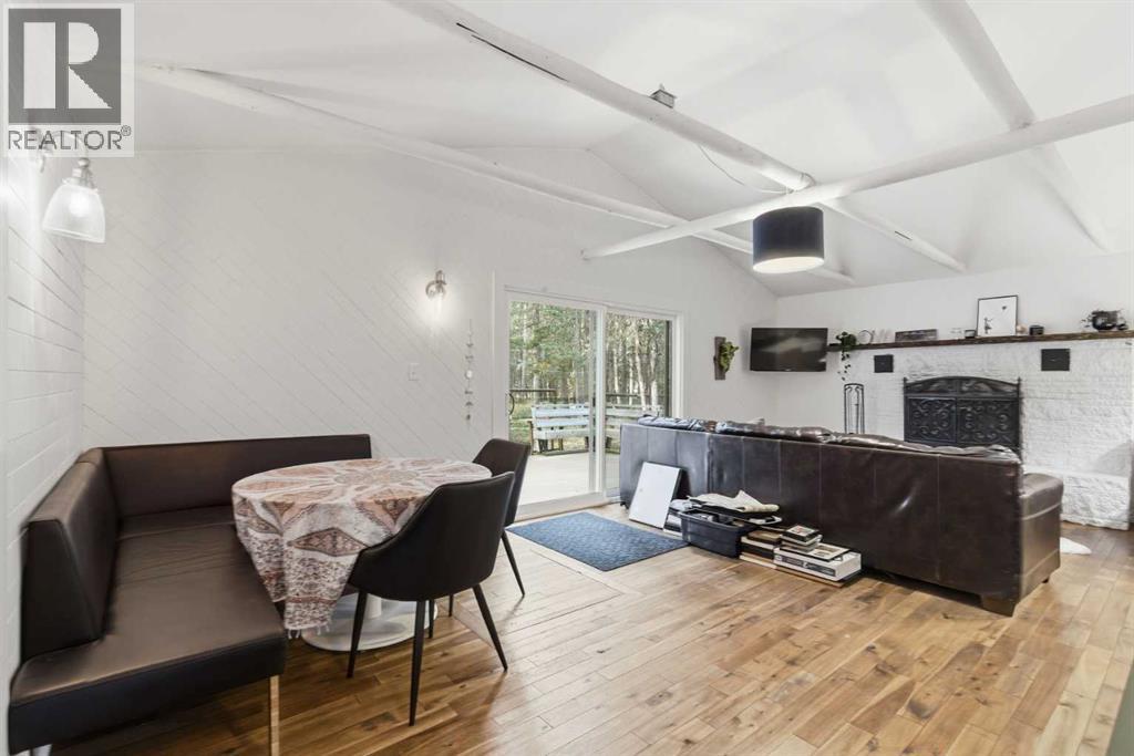 15 Park Point, Bragg Creek