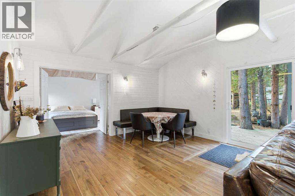 15 Park Point, Bragg Creek