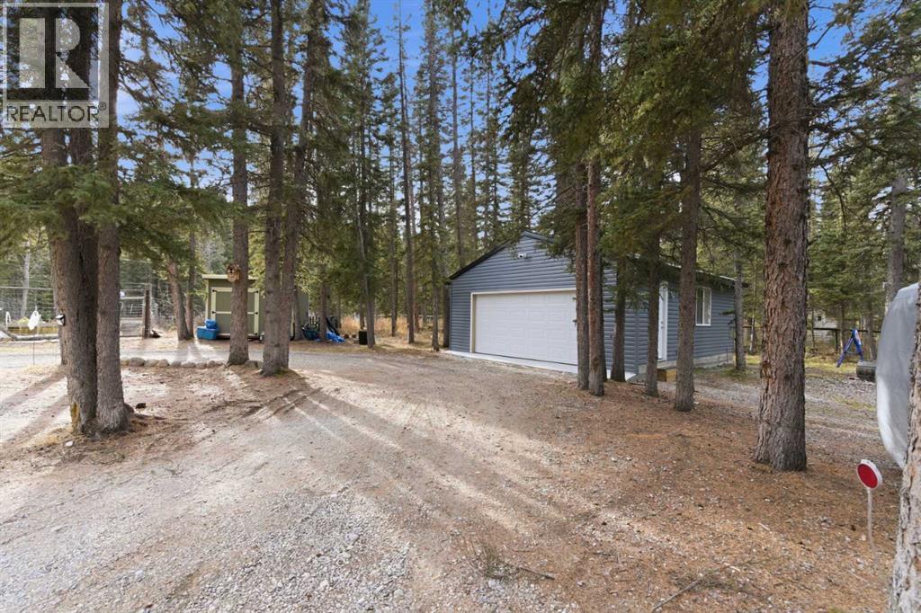 15 Park Point, Bragg Creek