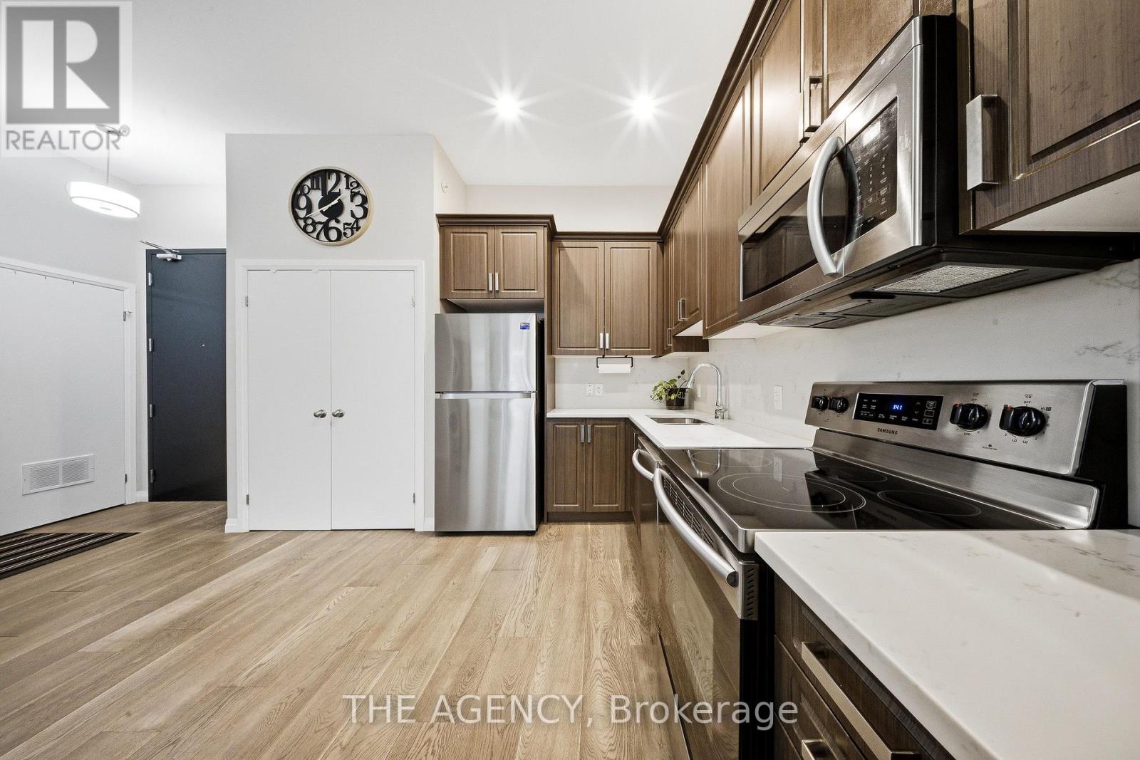 #102A 85 MORRELL STREET - 15