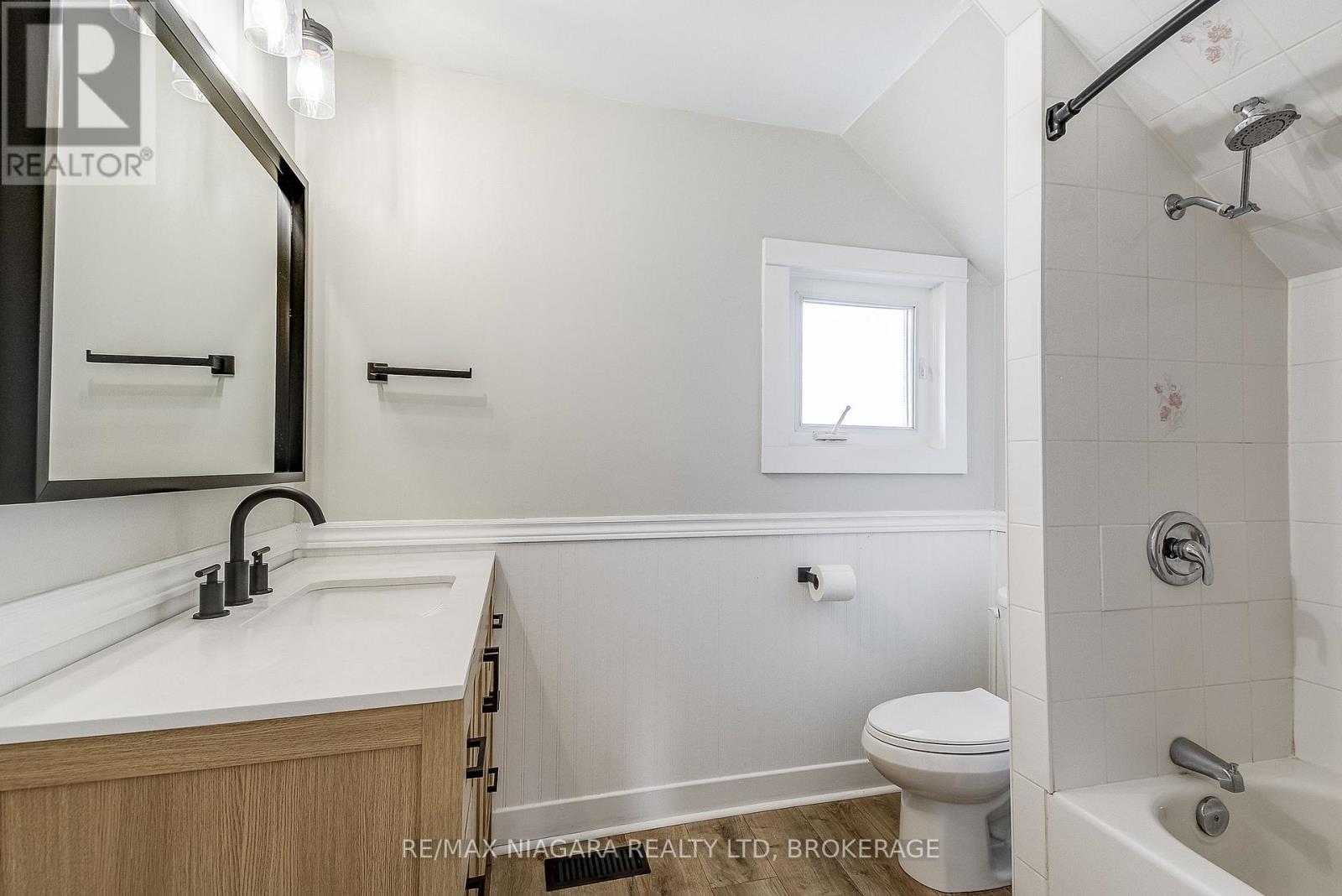 48 WILTON AVENUE - 29