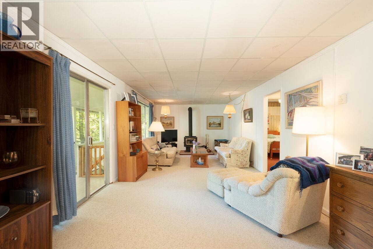 508 COLLINS ROAD - Photo 3 of 31, Bowen Island, British Columbia