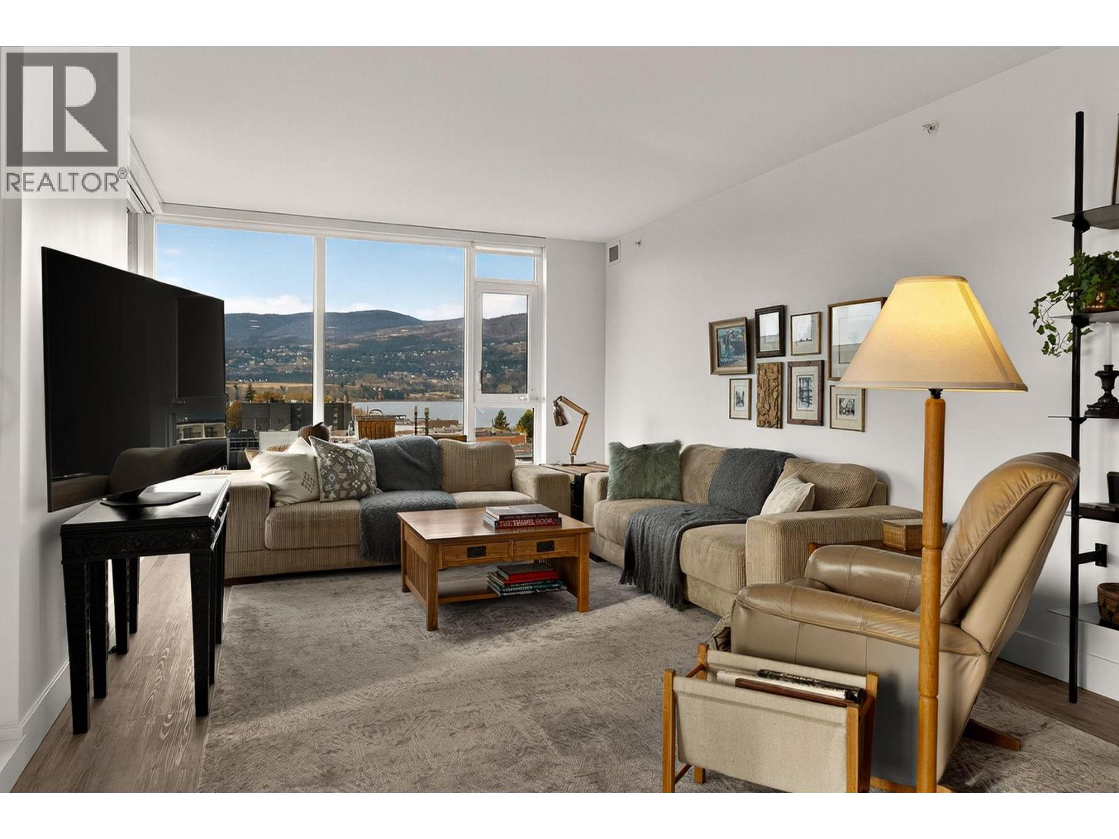 708 1588 Ellis Street, Kelowna