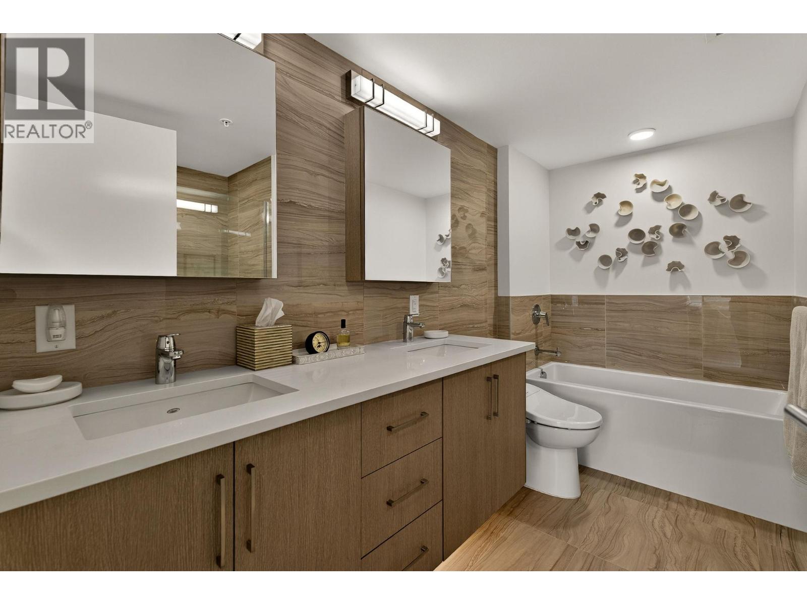 708 1588 Ellis Street, Kelowna