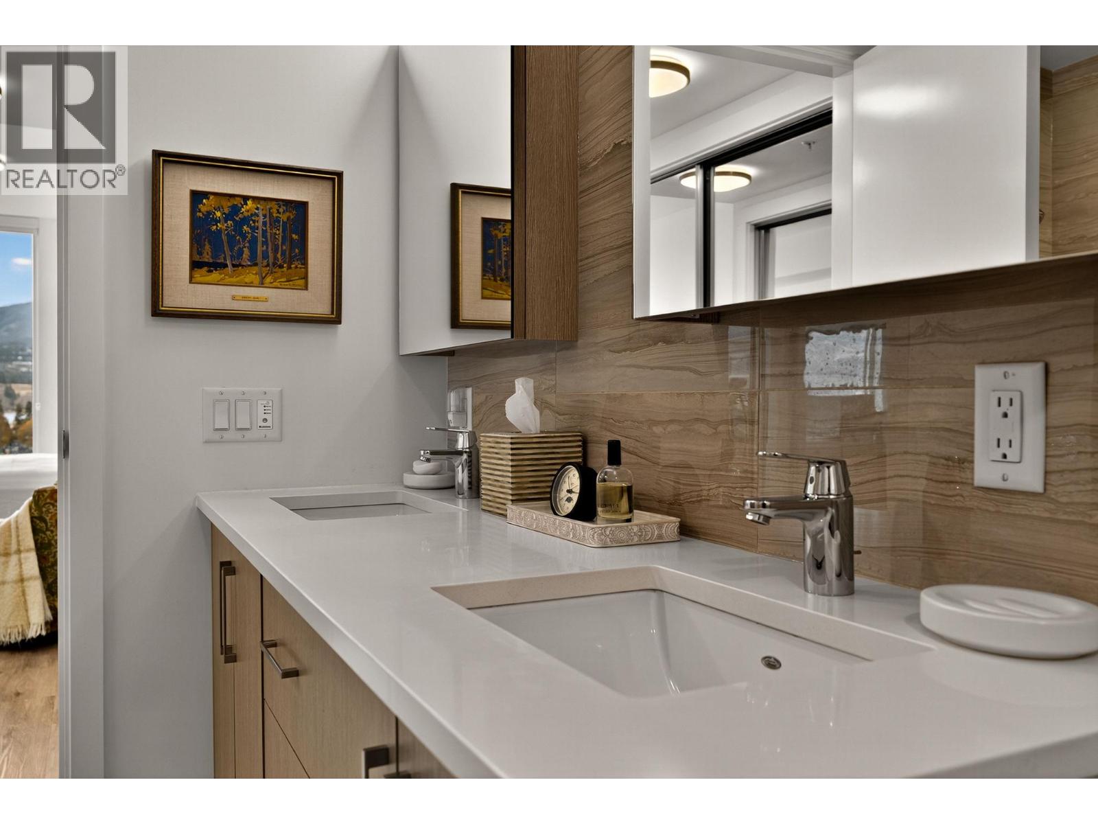 708 1588 Ellis Street, Kelowna