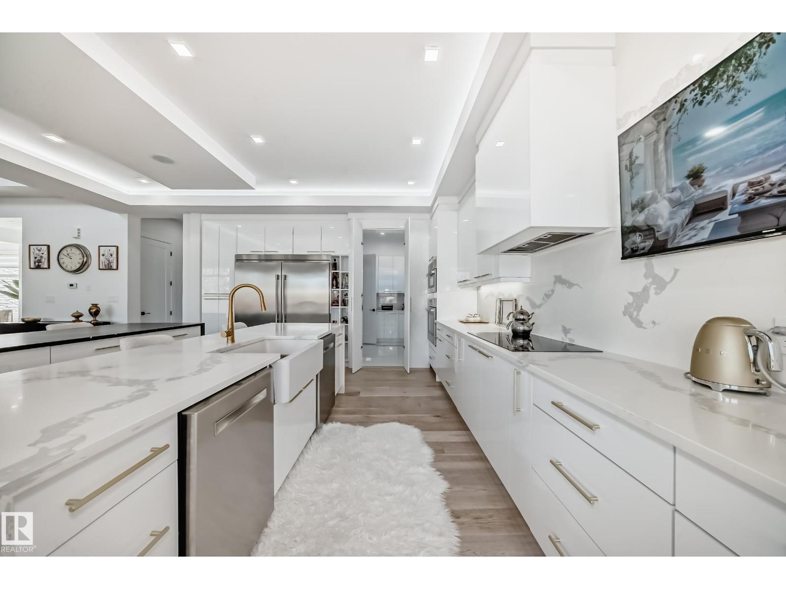 2747 WHEATON DR NW, Edmonton