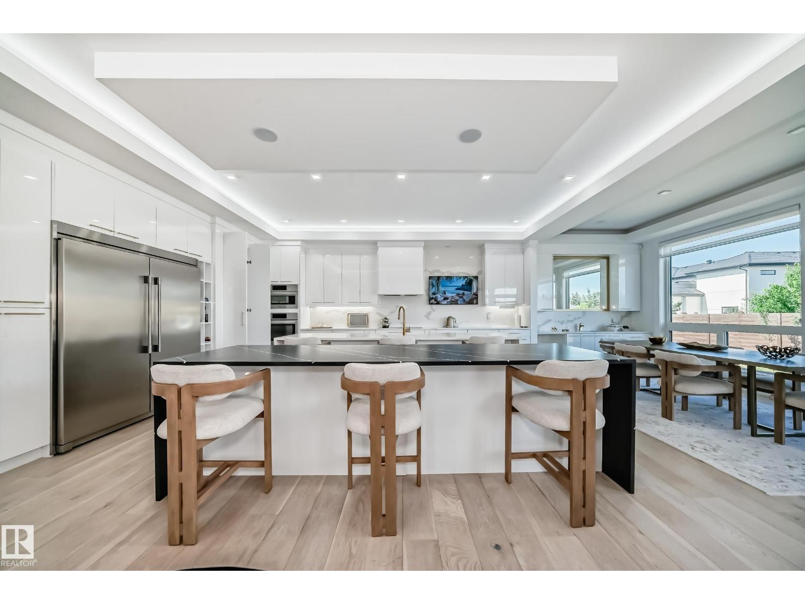 2747 WHEATON DR NW, Edmonton