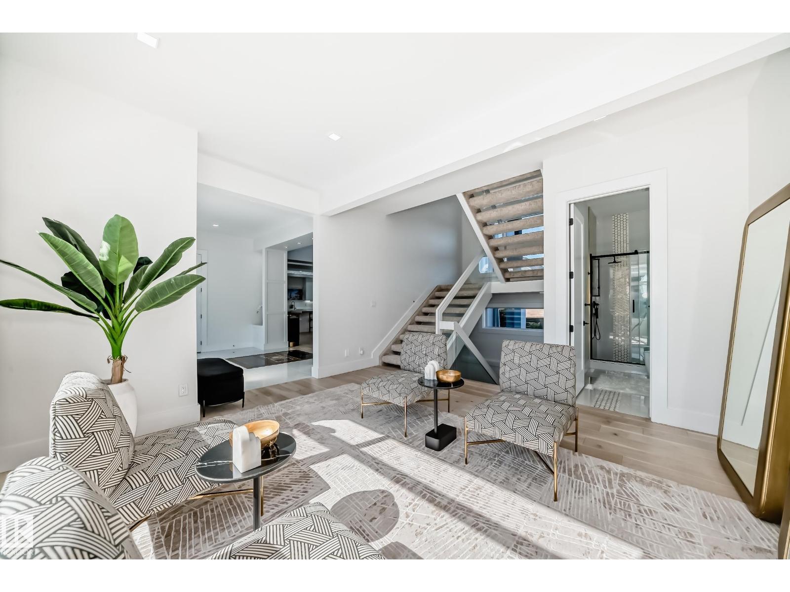 2747 WHEATON DR NW, Edmonton