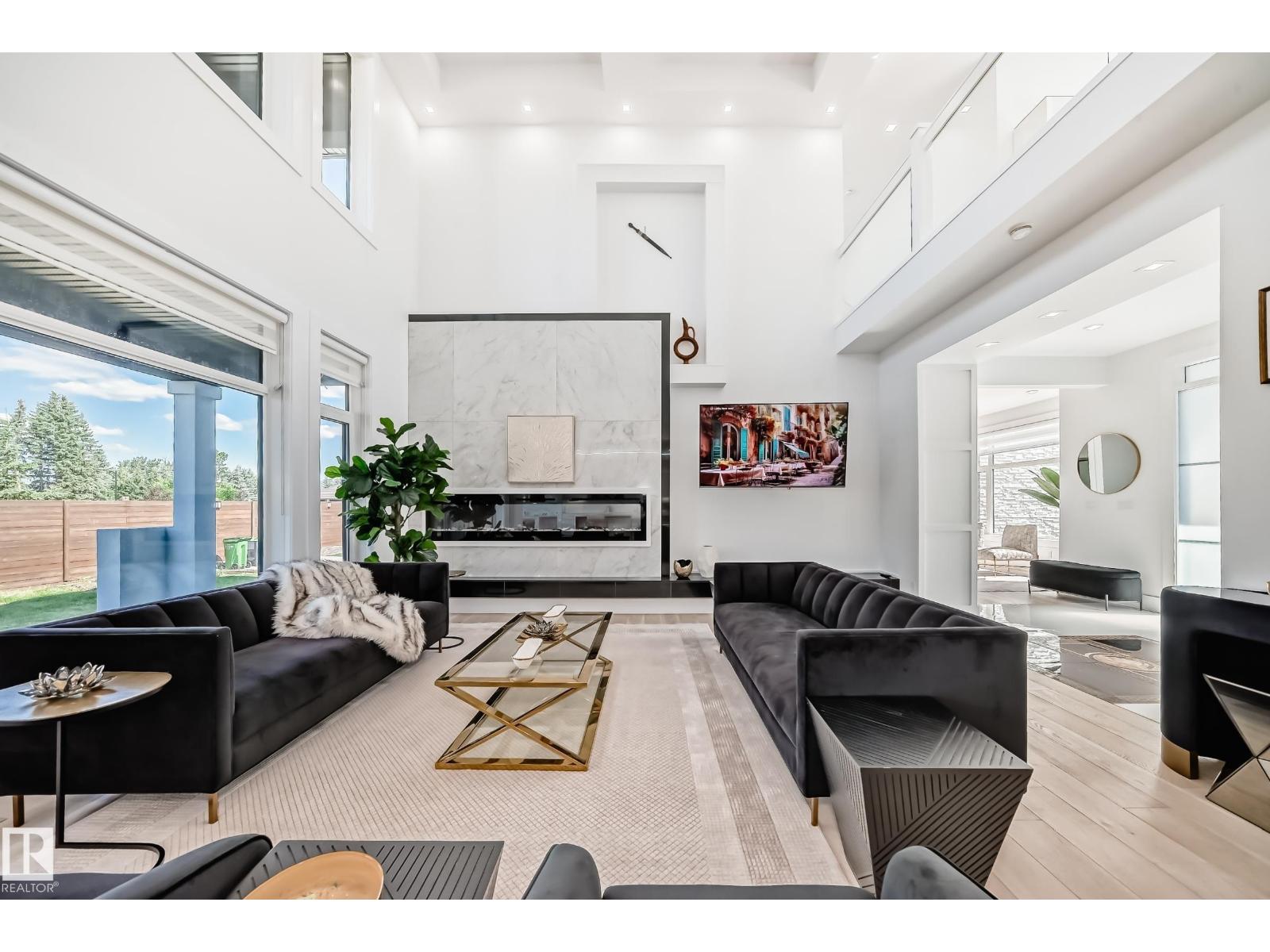 2747 WHEATON DR NW, Edmonton