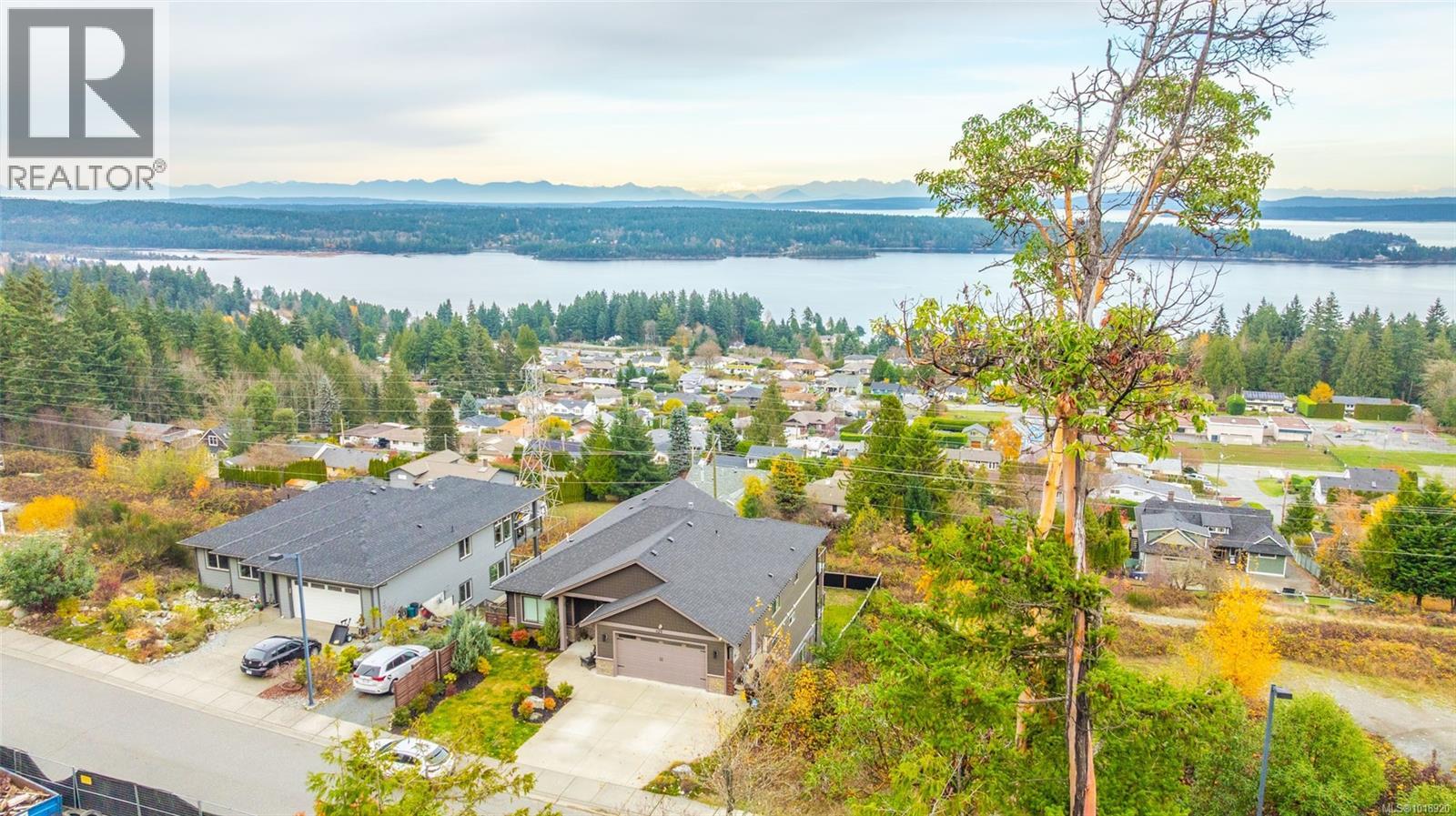 426 Thetis Dr, Ladysmith