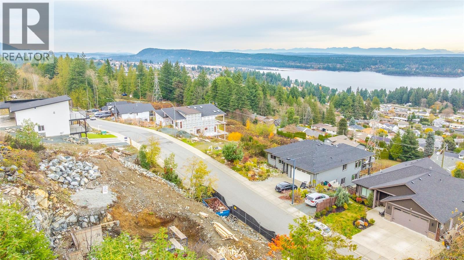 426 Thetis Dr, Ladysmith