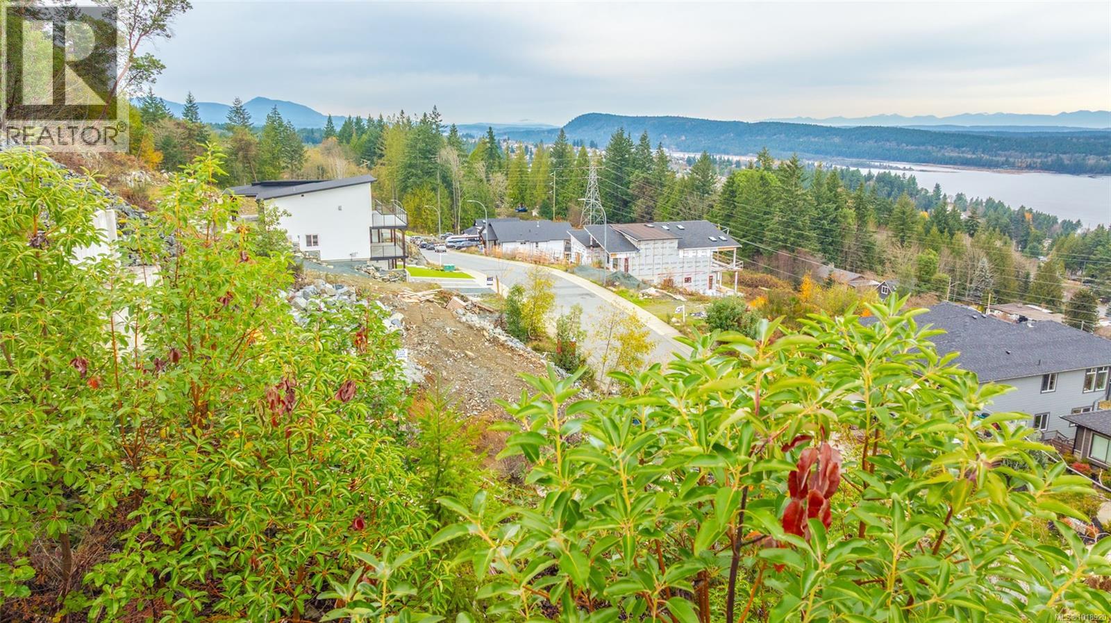 426 Thetis Dr, Ladysmith