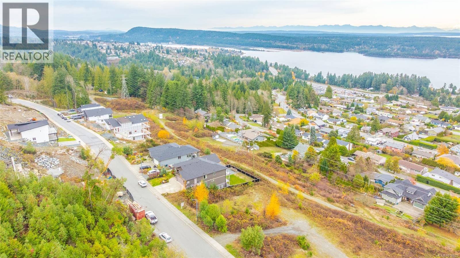 426 Thetis Dr, Ladysmith